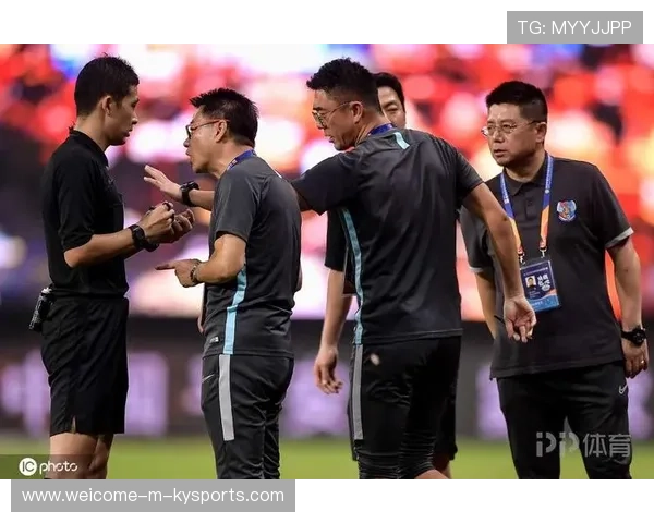 联赛裁判公开道歉机制 建立纠错与改进流程,比赛中裁判误判怎么办